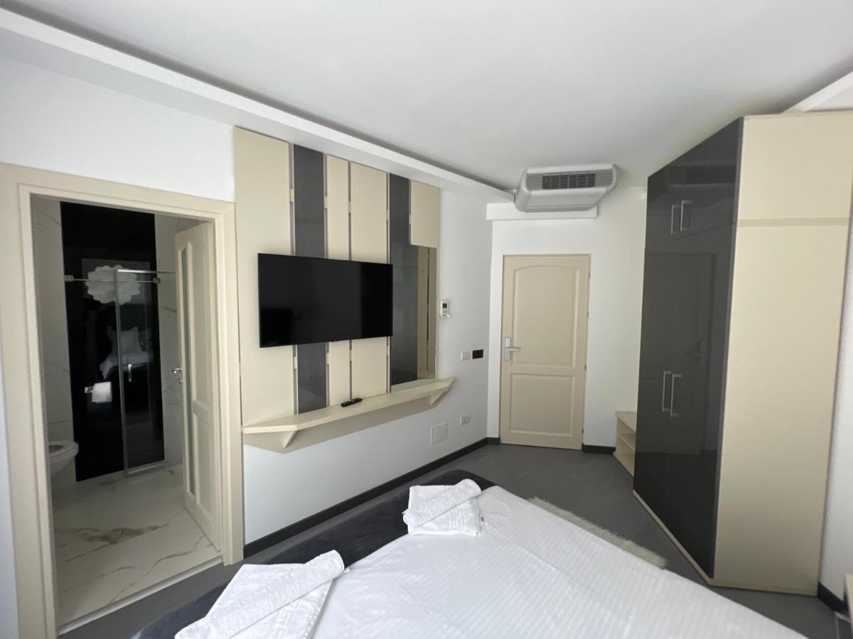Ocaua Lui Cuza Hotel Tecuci Екстериор снимка